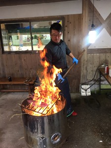 至高の藁焼きカツオのたたき(１節 300g〜400g) 特製タレ 専用塩 3点セット（中サイズ） 天日塩 ミネラル 冷蔵 生 鰹 刺身 お刺身 高知 藁焼き 鰹 かつお かつおのタタキ 魚 おかず おつまみ おいしい 真空 冷蔵 【R01139】