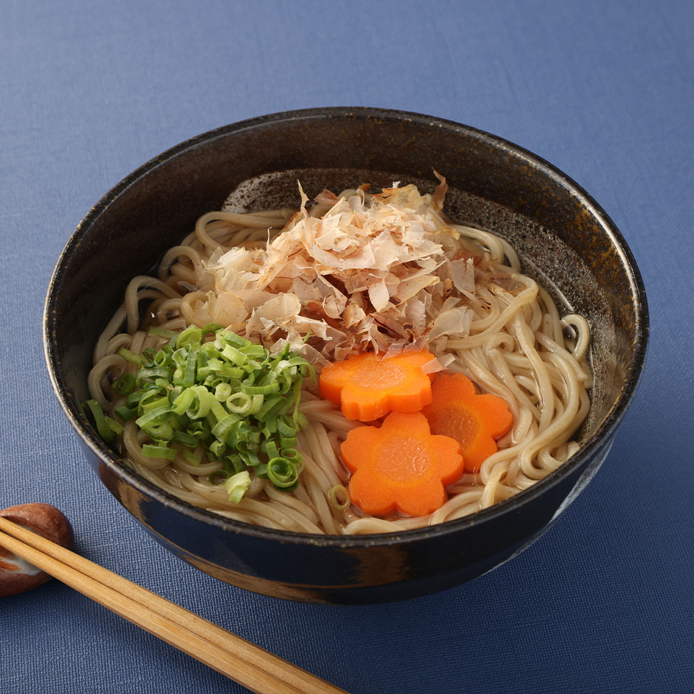 宗田節うどんとだしつゆセット（宗田節うどん 200g×2、宗田節だしつゆ（3倍濃厚）300ｍl×1）讃岐うどん さぬきうどん 出汁 乾麺 調味料 セット グルメ 国産【R01045】