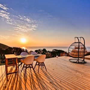 Dot Glamping アシズリテルメ　グランピング1泊2日　ペア宿泊券（夕食・朝食付き）あしずり温泉郷 ホテル 旅行券 トラベル【R00742】