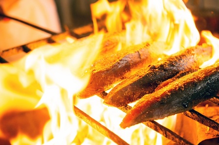 äžæ¬é£ãæŒåž«æŽ40幎ã®è·äººæïŒãã€ãã®ãããã»ãã³é
¢ã»ãã800gïŒ2ïœ3ç¯ïŒèçŒã æ¬å Ž é«ç¥ åäœ é°¹ ã«ã㪠ã¿ã¿ã ããçŒã ãœãé
¢ å·åãR00493ã