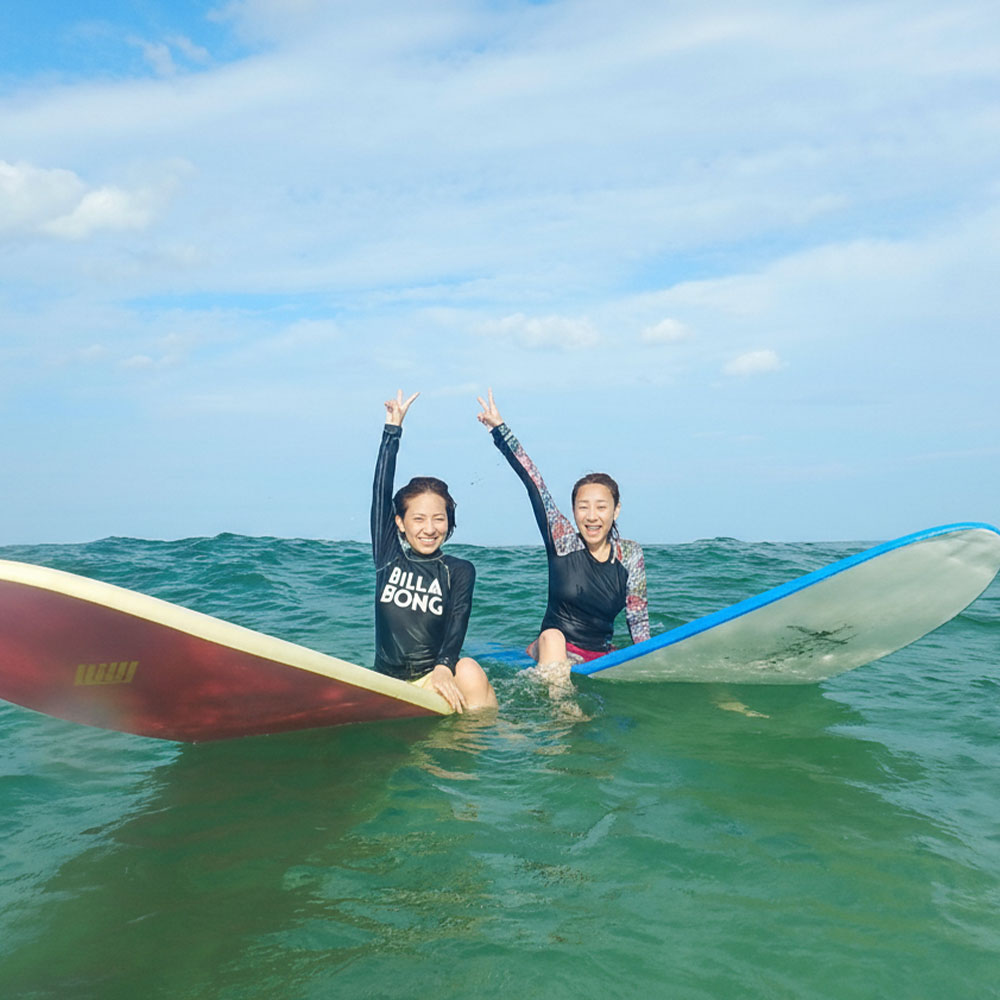 高知 サーフィン スクール 体験券 1名分（レベルアップコース）プロが教える本格レッスン 絶景 太平洋の楽園・大岐の浜 体験チケット サーフィンスクール 体験チケット 高知県 大自然 四国 マリンスポーツ【R01594】