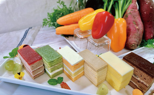 39210-141-0002．【数量限定】特別栽培野菜と米粉を使用！グルテンフリーオリジナルケーキセット「4種食べ比べ」