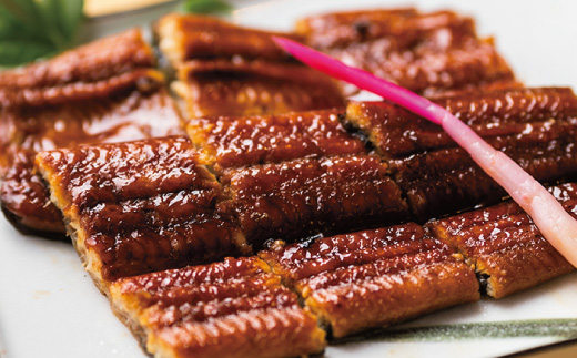 26-630．【3回定期便】＜四万十食品＞うなぎ蒲焼　ハーフ６袋／ＣＤ【3回お届け】