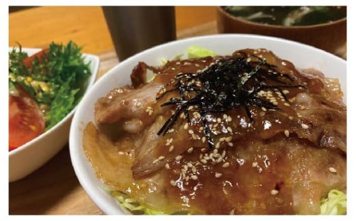 26-688．完全手作り！いろんな料理に使える万能な秘伝のたれ「ばかたれ」4本セット