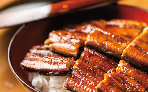 R6-1057．【6回定期便】お楽しみ企画 6ヵ月連続＜四万十食品＞うなぎ蒲焼 ハーフ4袋／ＢＣ