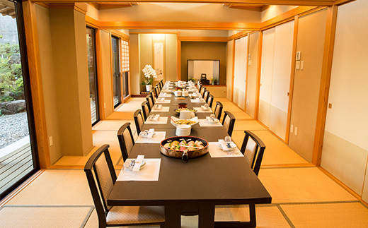 26-675．老舗・料亭吾妻「四万十川優化イオンうなぎのうな重」お食事券1名様分