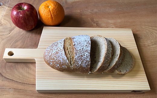 R5-032．四万十ひのきのカッティングボード(一枚板、まな板)