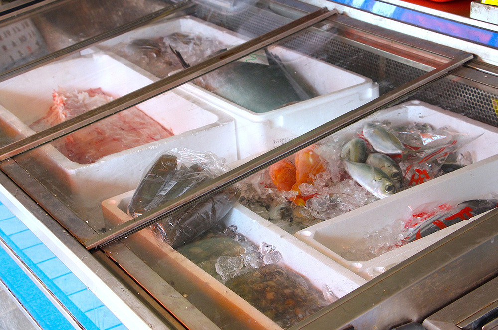 R5-230．本生！老舗魚屋大将が厳選したカツオの食べ比べセット！本格カツオ藁焼きタタキと刺身　（合計800ｇ）