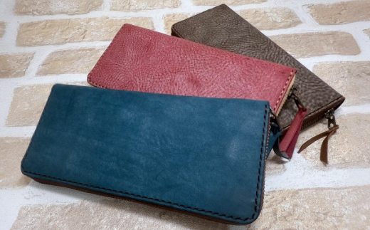 手縫いの本革「ラウンドファスナー 長財布」【カラー：ラズベリー】上質 職人 手作り レザー 革 牛革 革製品 財布 さいふ ロングウォレット シンプル おしゃれ ギフト 贈り物 高知県 四万十市 四万十 しまんと 25-0027-R