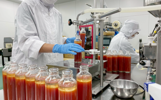 つぶつぶ 野菜 で おいしい 四万十の野菜 ドレッシング 3種 セット（とまと・玉葱・生姜） サラダ 調味料 ベジタブル ギフト お中元 お歳暮 贈答 高知 四万十 しまんと【 化学調味料 保存料 乳化剤 無添加 】26-0037