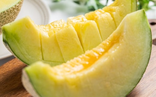 マスクメロン&柑橘2種セット - フルーツ 果物 果実 青果 メロン 濃厚 柑橘 蜜柑 文旦 みかん 小夏 きんかん 訳あり 訳アリ ご家庭用 家庭用 自宅用 不揃い 小傷 やすらぎ市 高知県 香南 常温 yr-0111