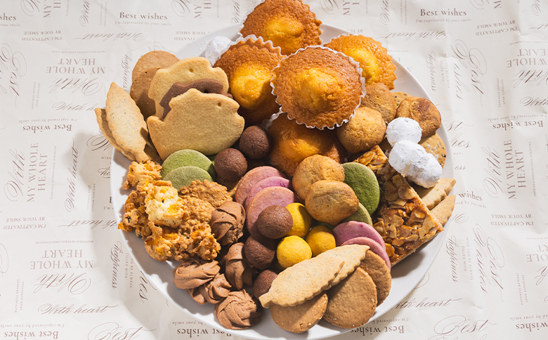 マドレーヌ5個とクッキー14袋 合計67枚以上セット - 手作り 焼き菓子 詰合せ 小袋 分けやすい おすそ分け おやつ お菓子と雑貨おひさん 高知県 香南市 oh-0010