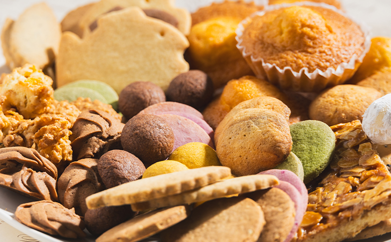 マドレーヌ5個とクッキー14袋 合計67枚以上セット - 手作り 焼き菓子 詰合せ 小袋 分けやすい おすそ分け おやつ お菓子と雑貨おひさん 高知県 香南市 oh-0010