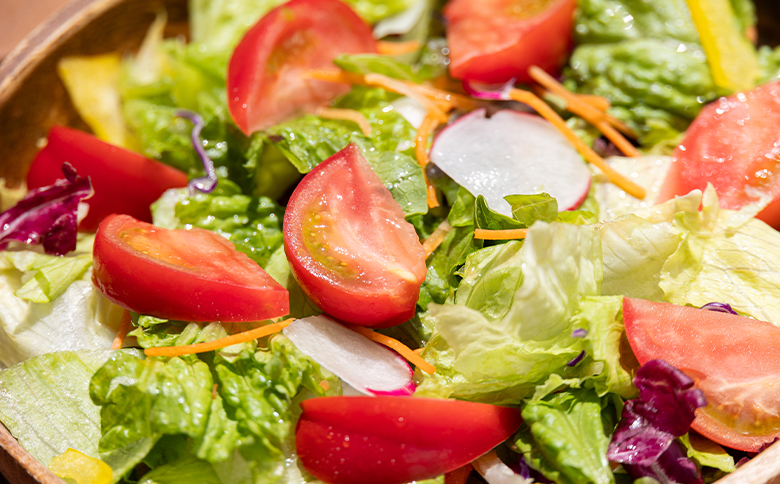 野菜ソムリエが育てた うしの惠フルーツトマト 1kg(500g×2) - 送料無料 期間限定 野菜 とまと 産地直送 料理 アレンジ サラダ 鍋 サンドイッチ 完熟 リコピン 甘い あまい フレッシュ さっぱり 贈答 お礼 御礼 おいしい 国産 高知県 香南市 常温 mj-0025