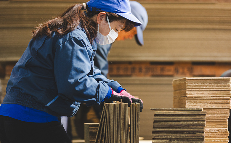 【7日程度で発送】抜き式ケース（A4対応）10枚 クリックポストサイズ - 国産 厚さ3mm 段ボール ダンボール 荷物 発送 引っ越し 便利 収納 整理 フリマサイト オークション 通販 配送 梱包 郵便 小物用 薄型 規定サイズ 早い すぐ届く 早く届く スピード発送 タケナカダンボール 高知県 香南市 ta-0006