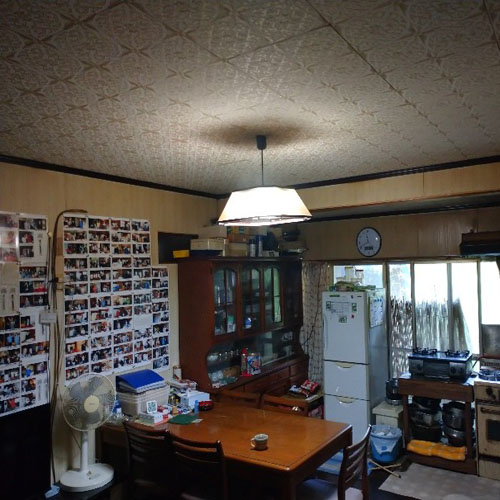 127001 ゲストハウスよろずや 素泊まりプラン宿泊券 観光 ひとり旅 友達 家族 旅行 観光 宿泊 出張 素泊まり 田舎/高知県 奈半利町