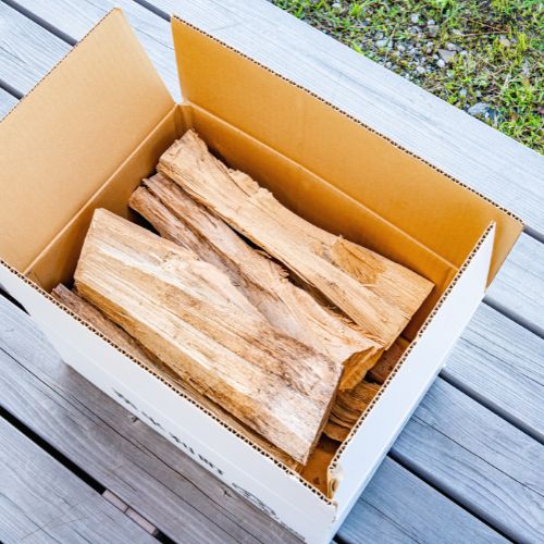 129004　大工が作った薪（広葉樹）＆焚き付け材セット10kg