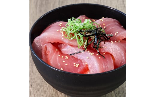 〜四国一小さなまち〜 訳あり 天然まぐろ 3kg 3キロ マグロ 鮪 赤身 刺身 刺し身 さしみ 魚 魚介 海鮮 海鮮丼 寿司 海の幸 おかず おつまみ 惣菜 おいしい キハダ メバチ