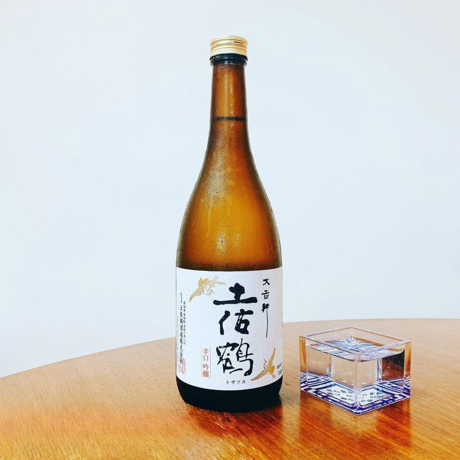【スッキリとした辛口】辛口吟醸 大吉祥土佐鶴 720ml 日本酒 冷酒 清酒 熱燗 ぬる燗 家族 宴会 飲み会 晩酌 お花見 祭り 焼酎 お米 お月見 山田錦  土佐鶴 高知県 土佐 安田町 TR-0116