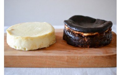白と黒のチーズケーキセット