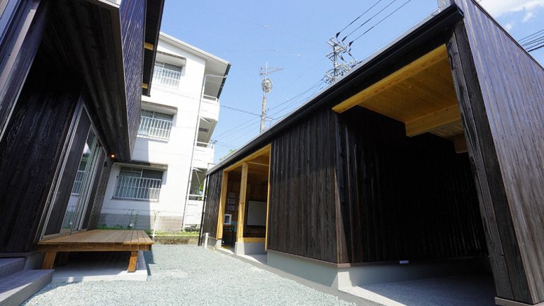 本山町『ショールーム「宮の前ヴィレッジ」』宿泊券　1泊2日