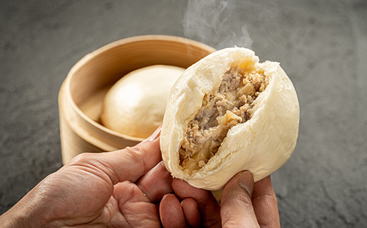 四万十町産ブランド豚のみ使用！道の駅 あぐり窪川の具だくさん豚まん Qak-B01