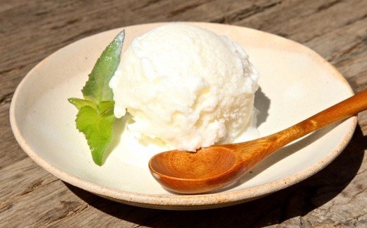 æŸãããŠçä¹³ä»èŸŒã¿ã®æ¿åãã«ã¯ã¢ã€ã¹å®çªãã¬ãŒããŒã8åã»ãã Qak-A33