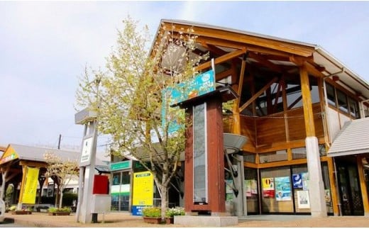 四万十町産ブランド豚のみ使用！道の駅 あぐり窪川の具だくさん豚まん Qak-B01