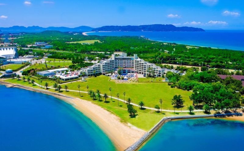 【福岡市】ザ・ルイガンズ　ペア宿泊券（朝食付き）【土日祝日の利用可能】