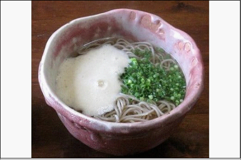 福岡市で作った弊社人気No.1の「自然薯とろろ（醤油味）」箱入セット