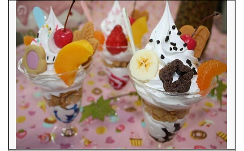 食品サンプルの【博多パフェ作り体験】