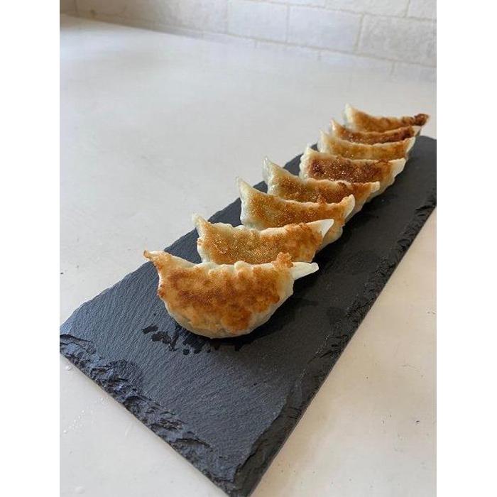餃子 博多豚足コラーゲン入り餃子 プレーン 60個入（10個×６パック） | 冷凍餃子 生餃子 焼き餃子 水餃子 ふるさと納税餃子 小分け 手作り ぎょうざ ギョーザ ふるさと 国産 豚 肉 お取り寄せ 冷凍食品 冷凍 おかず 中華惣菜 点心 福岡県 福岡市 九州