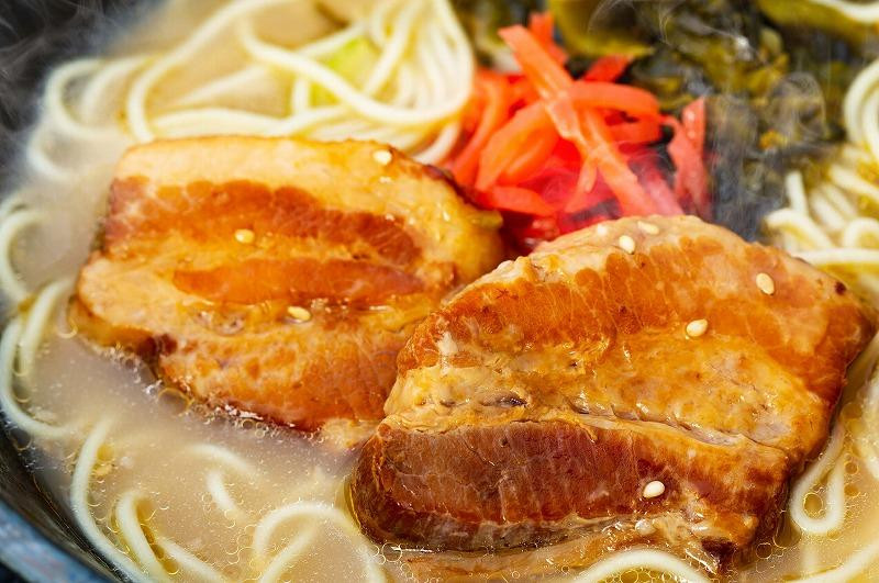 ラーメン 新・厚切り角煮入り博多ラーメン 5個セット（とんこつ×3 / とんこつ味噌×2 ） | 博多ラーメン 豚骨ラーメン らーめん 拉麺 豚骨 とんこつ みそ 具材付き 細麺 ギフト 中華そば 人気 福岡市 福岡 博多 九州 ご当地グルメ お取り寄せグルメ