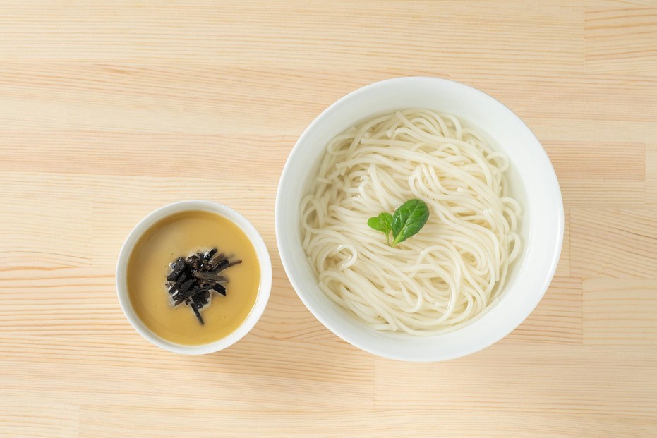 釜揚げトリュフうどん（4食入）トリュフスープ 福岡市内製造