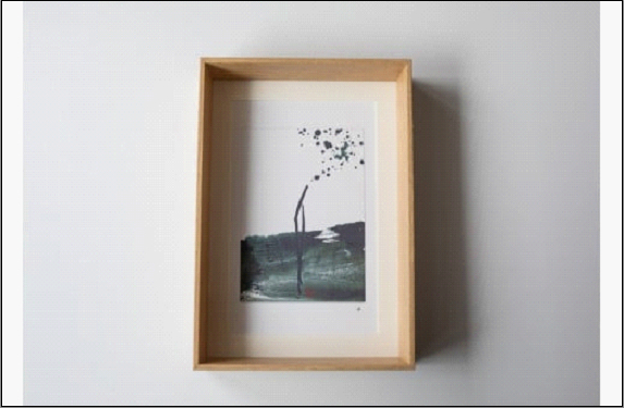 福岡市ゆかりの墨象作品《志》複製品（ポストカードサイズ・額装付き）／「アートのある暮らし」シリーズ「静かなる強さの系譜」より