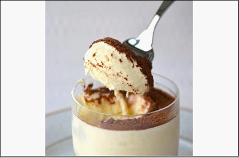 本場イタリア仕込みの本格ティラミス　アイスケーキ（セミフレッド）グルテンフリー　120ml×5個【福岡市】