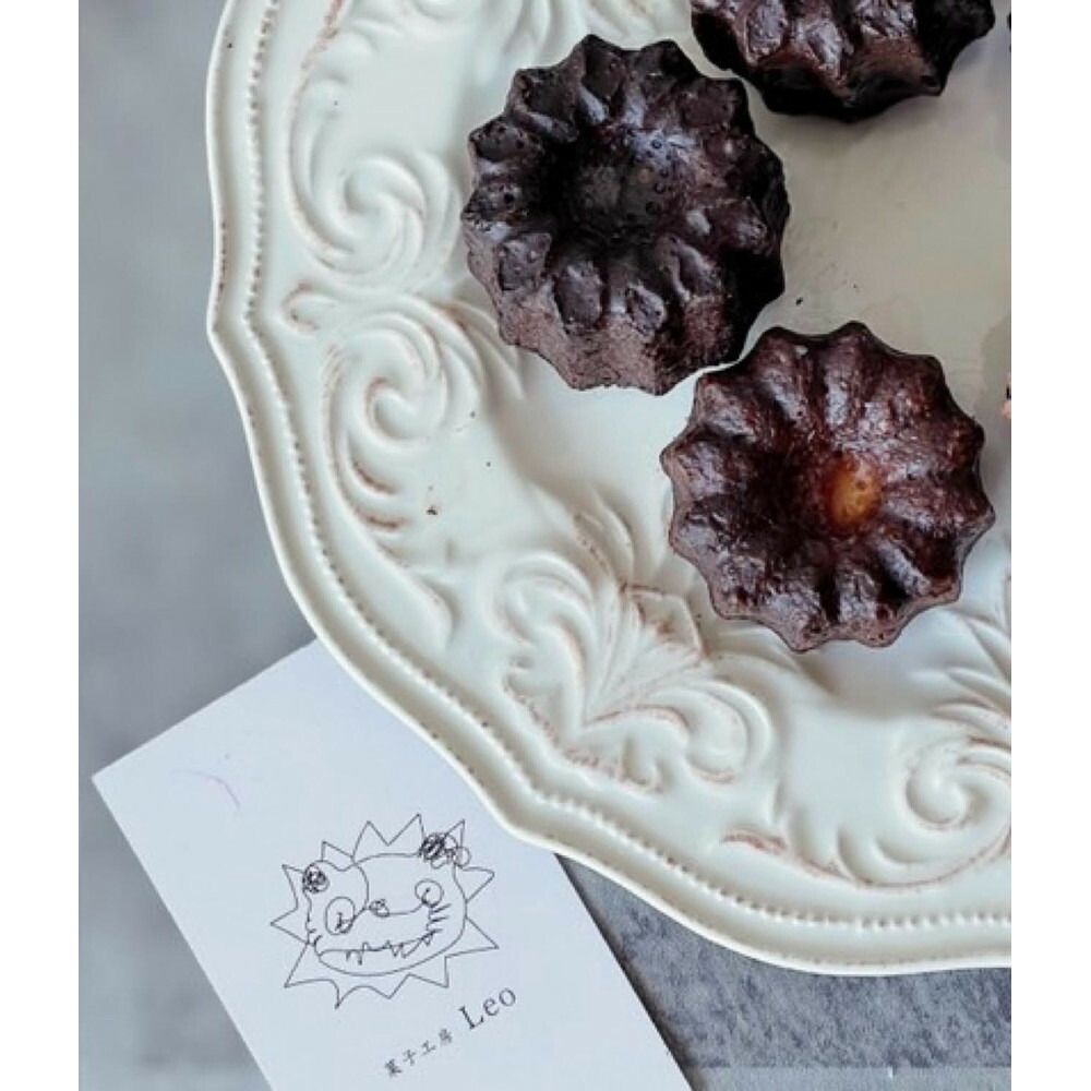 【セット】究極のバニラカヌレ＆ミルクティーカヌレのセット【福岡市内製造】