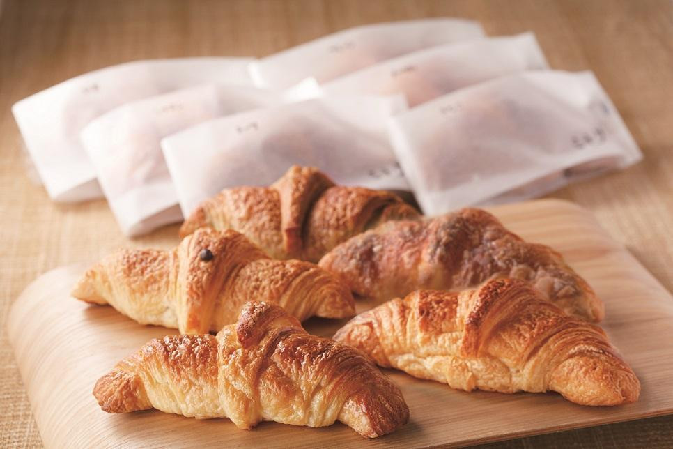 博多【三日月屋】天然酵母で作ったクロワッサン 12個 (定番商品全12種類)