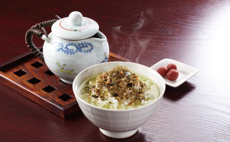 若生昆布(わかおいこんぶ)ふりかけ (25g×10袋) 春採れ一年昆布を贅沢に使用 井口食品 いのくち 【福岡市内製造】 ご飯 弁当  海苔 常温