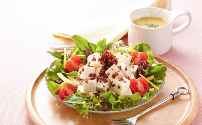 甘旨(あまうま)おかかふりかけ(40g×8袋)  化学調味料無添加 枕崎産かつお節使用 井口食品 いのくち 【福岡市内製造】 ご飯 弁当 常温