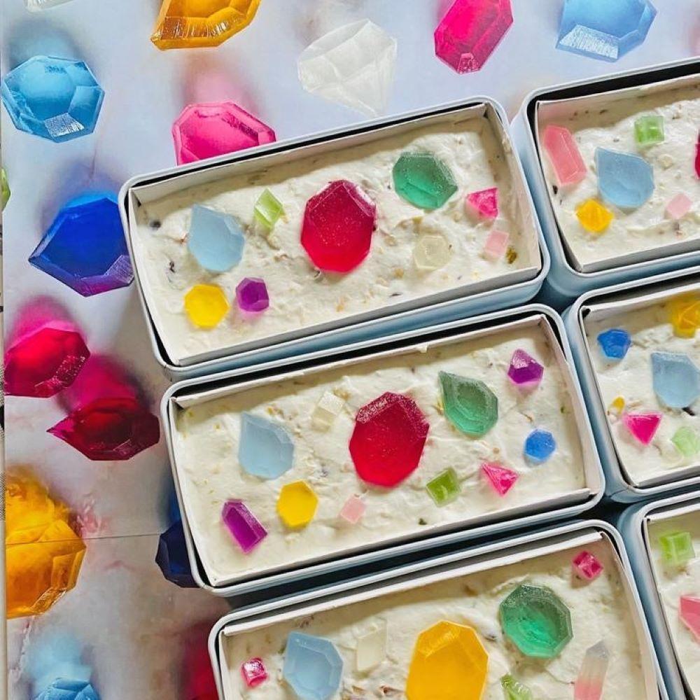 【定期便全3回】【ハラペコラボ】宝石のカッサータ（アイスケーキ） 福岡市 | お菓子 菓子 おかし スイーツ デザート 食品 人気 おすすめ 送料無料