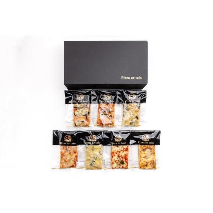 【定期便全4回】福岡市内で作ったローマの四角いピッツァ詰合せ ハーフサイズ7種類 各1枚×4回 福岡市内製造 | 食品 加工食品