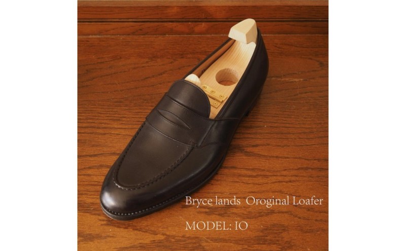 紳士靴ハンドソーンウェルトによる伝統的製法で作成されるドレスシューズ