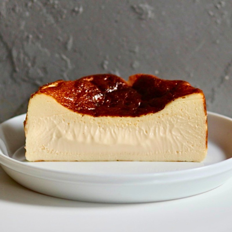 バスクチーズケーキ 【福岡市】 ケーキ チーズケーキ 洋菓子