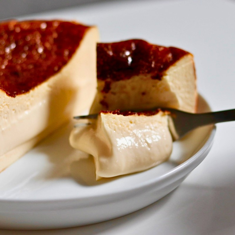 バスクチーズケーキ 【福岡市】 ケーキ チーズケーキ 洋菓子