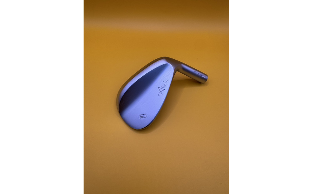 【福岡市】Abi Wedge ホワイトクロムメッキ50°　N.S.PRO MODUS3 WEDGE 105　女性クラフトマンの阿比留俊子　設計・デザイン　