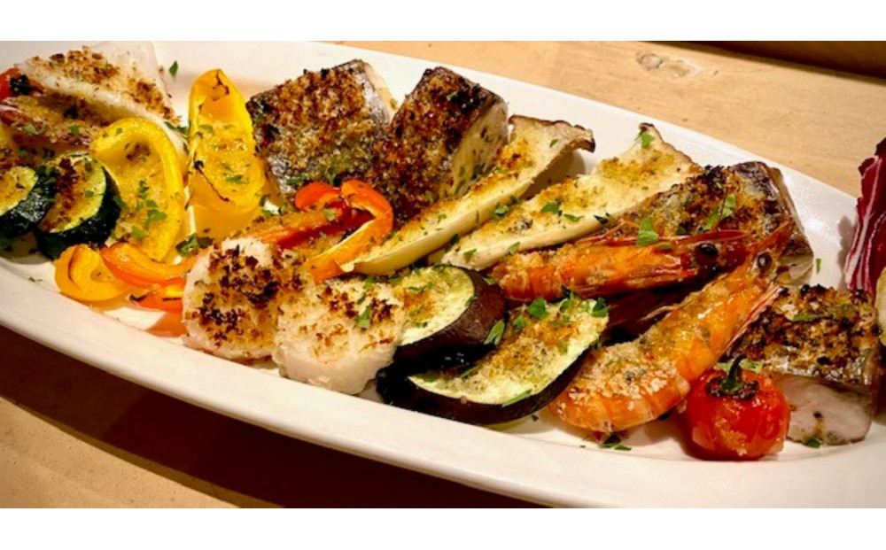 çŠå²¡ã€ã«ã³ã«ãã£ãŒã¬ã®ãé£äºåž 30,000å