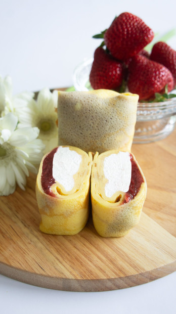 ギフトBOXセット【福岡市】80g クレープ12個入り　箱サイズ縦24×横16×高9cm　単体サイズ縦11×横7×3.5cm