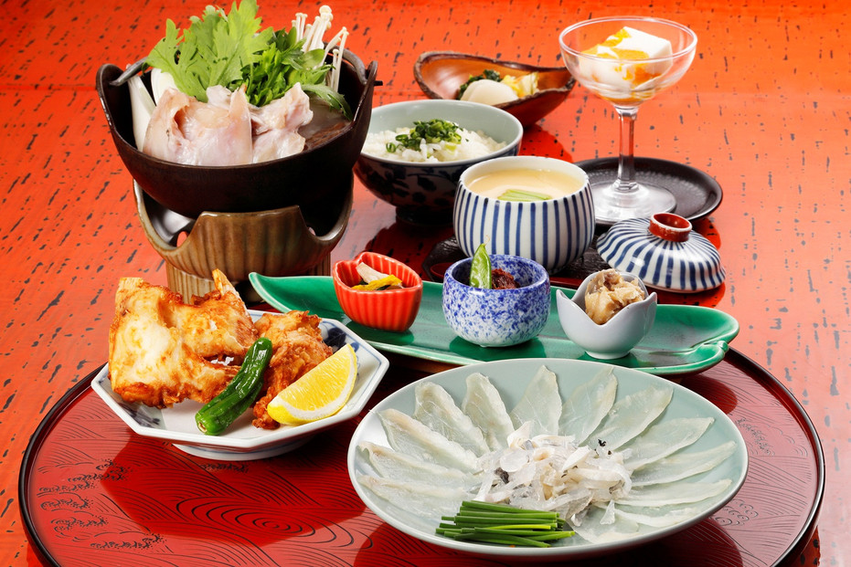 【福岡市】日本料理てら岡のお食事券[5,000円×3枚] ※15,000円分