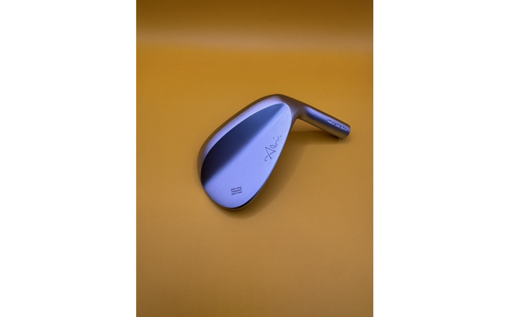 【福岡市】Abi Wedge ホワイトクロムメッキ52°　N.S.PRO MODUS3 WEDGE 105　女性クラフトマンの阿比留俊子　設計・デザイン　